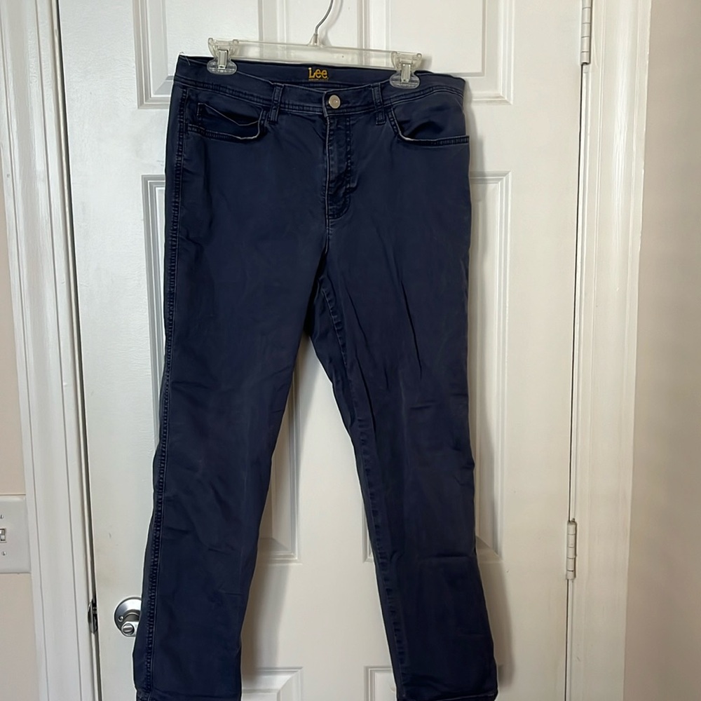 Lee Women’s 14 Blue-Gray Khaki Straight Leg Pants